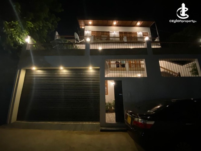 Apartment for Sale in Wattala - 03 Storey House for sale in Kerawalapitiya, Wattala - photo 2