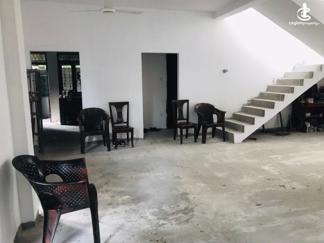 House for Sale in Kaduwela - Two-Story House for Sale in Kaduwela - photo 1