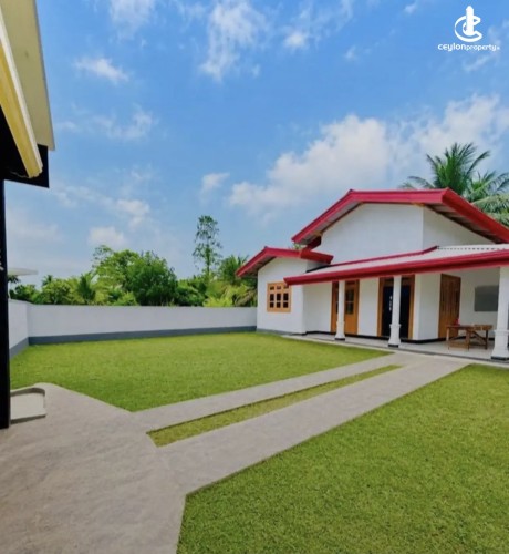 House for Sale in Homagama - House for sale in halbarawa - photo 1