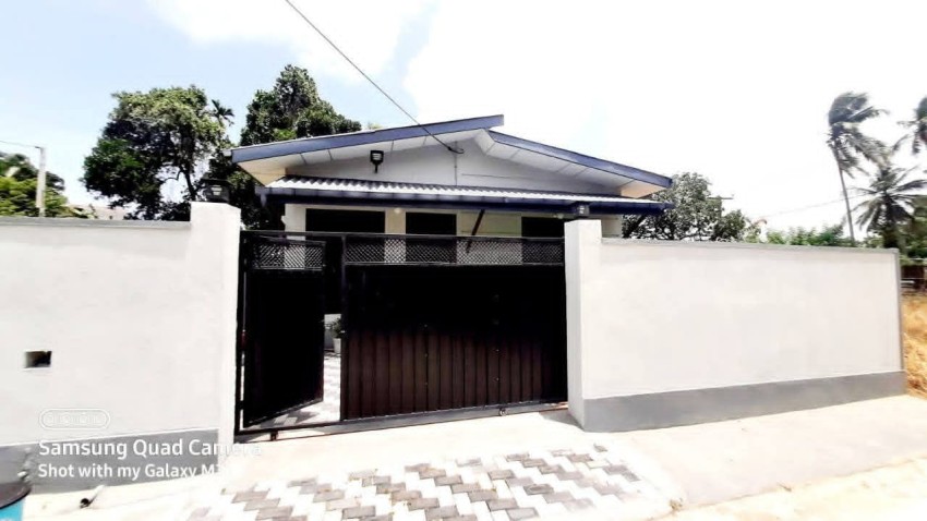 House for Sale in Ja-Ela - House for sale in Ja-Ela - photo 5