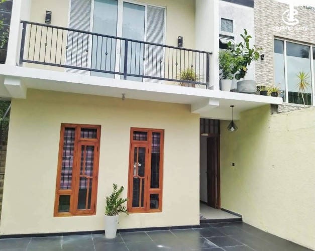 House for Sale in Kandy - House for sale in Kandy - photo 2