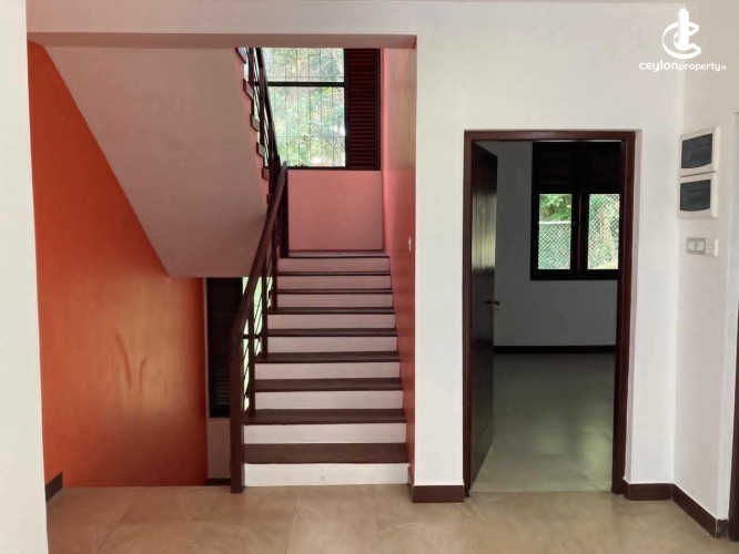 House for Sale in Kandy - House for sale in Kandy - photo 4