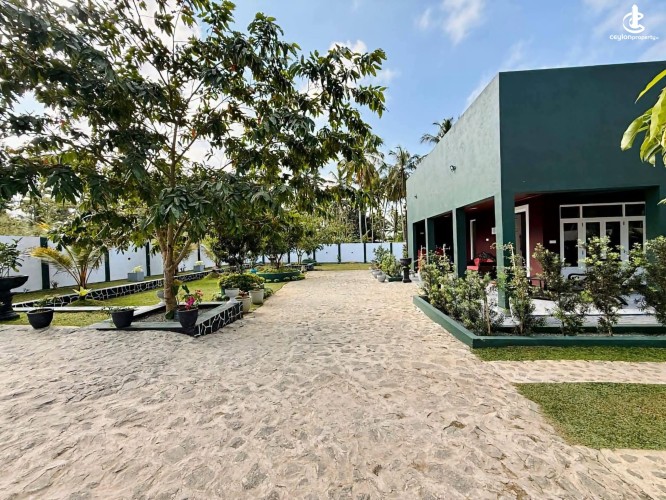 Hotel for sale in Kurunegala