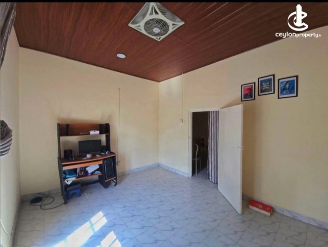 House for Sale in Kandy - House for sale in Kandy - photo 6