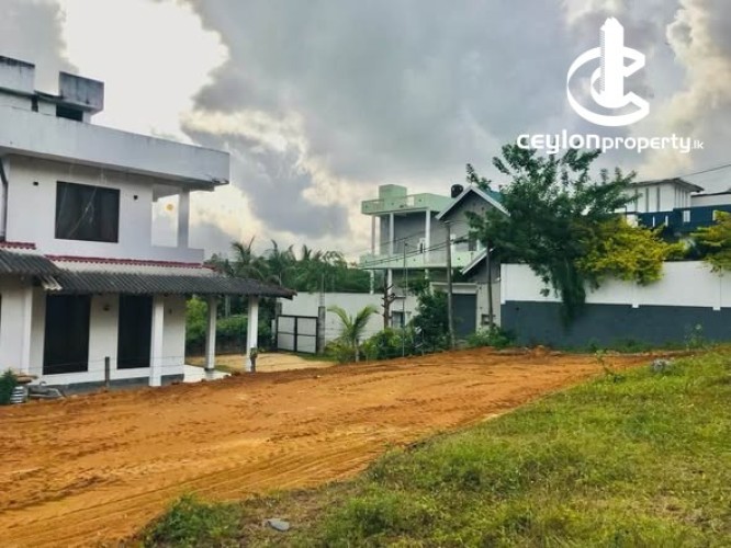 Land for Sale in Horana - Land for Sale in Horana - photo 1