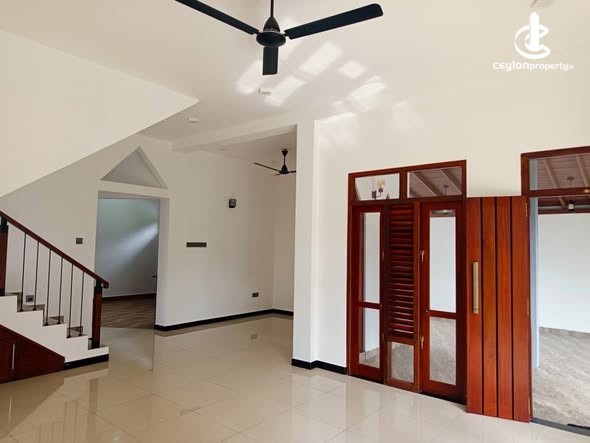 House for Sale in Kottawa - House for Sale in Kottawa - photo 3