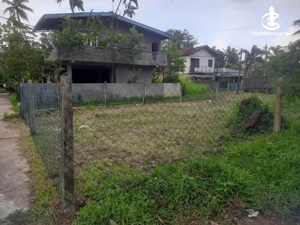 Land for Sale in Ja-Ela - Land for sale in Ja Ela - photo 1