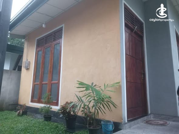 House for Sale in Gampaha - House for Sale in Gampaha - photo 1