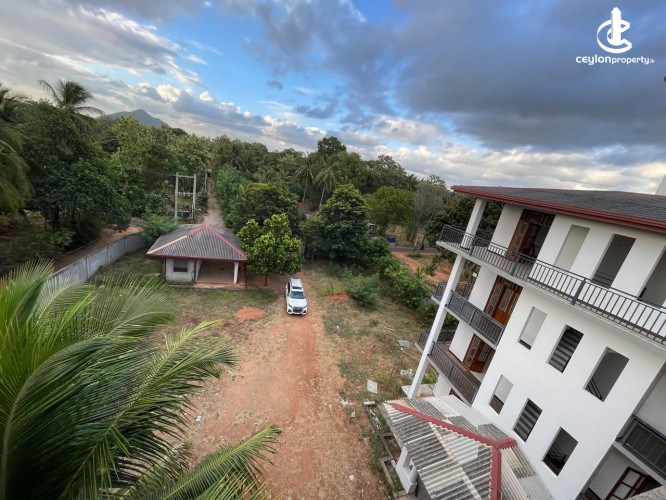 Commercial Property for Sale in Dambulla - Partially Completed Hotel Development for Sale – 85 Perches, Galahitiyawa, Dambul…