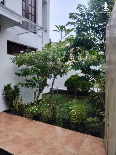House for Rent in Battaramulla - Battaramulla - Luxury Fully Furnished 04 Bedroom House for Rent - photo 10