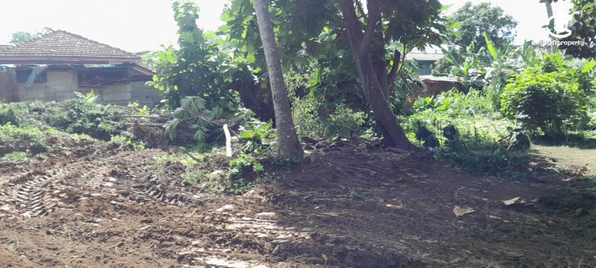 215 Perches of Prime Riverfront Land – Kelaniya