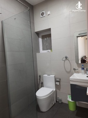 Apartment for Sale in Mount Lavinia - Mt. Lavinia fully furnished- 2 Bed room Apartment for Sale -De Alwis Avenuee