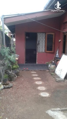 House for Sale in Dehiwala - Land with House for Sale in Off Quarry Road, Dehiwala