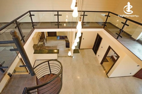 House for Rent in Kandy - 6 Bedroom Executive House for Long-Term Lease – Katugastota Station Road
