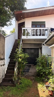 House for Sale in Pita Kotte - House for Sale in Pita Kotte