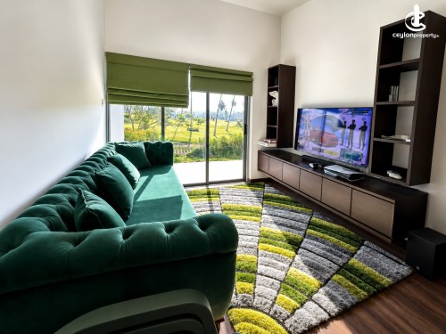 Apartment for Sale in Kahathuduwa - Premium Golf-Facing Ground Floor Apartment for Immediate Sale - Canterbury Golf, Kahathu…