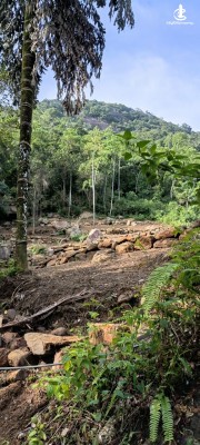 Land for Sale in Ratnapura - 14-acre plot of land is situated along the Sinharaja–Ratnapura Road