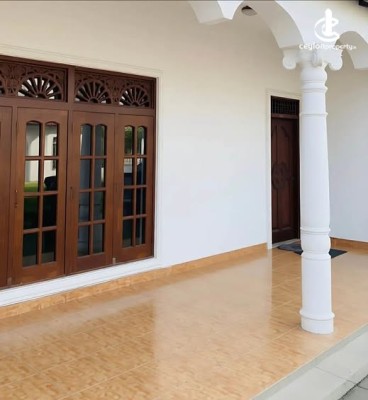 House for Sale in Gampaha - House for Sale in Gampaha