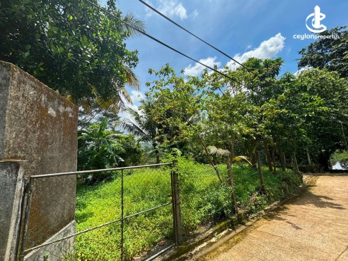Land for Sale in Kaduwela - Land for sale in kaduwela