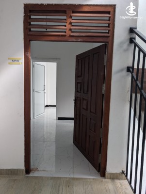Apartment for Rent in Kiribathgoda - Apartment for Rent in Gampaha kandy road Miriswata