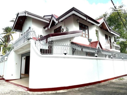 House for Sale in Kiribathgoda - House for Sale in Kiribathgoda