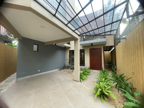 House for Sale in Dehiwala - Modern Architect-Designed Luxury House for Sale – Dehiwala