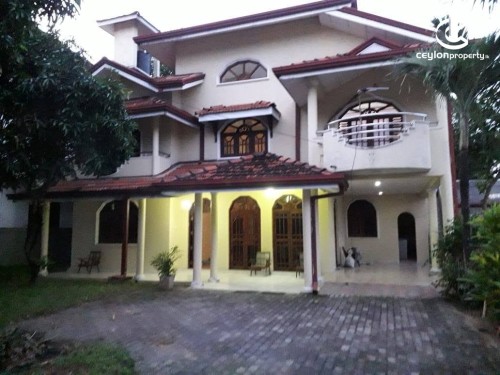 House for Sale in Wattala - 2-Storey House for Urgent Sale – Wattala, Elakanda Road