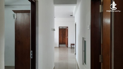 Apartment for Rent in Colombo 3 (Colpety,Kollupitiya) - Fully Furnished 3 BHK Apartment for Rent in Colombo 3