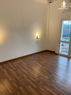 Apartment for Sale in Colombo 8 (Borella) - Treasure Trove Residence 3 Bedroom Apartment for Sale