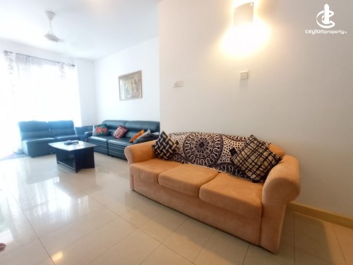 Apartment for Rent in Colombo 5 (Narahenpita,Havelock Town,Kirulapona North) - Renaissance Apartment Fully Furnished Apartme…