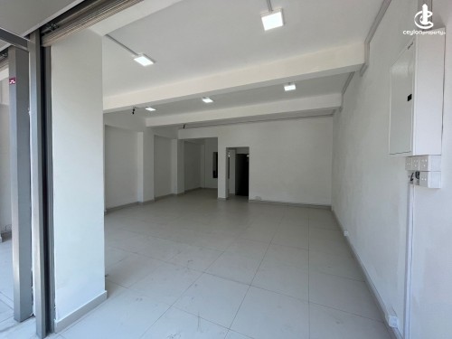 Commercial Property for Rent in Colombo 6 (Wellawatta,Pamankada,Kirulapona South) - 925 Sq.ft Commercial Building Rent in Co…