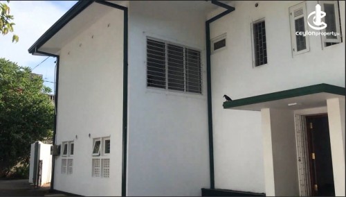 Commercial Property for Rent in Colombo 3 (Colpety,Kollupitiya) - 3700 Sq.ft Commercial Space for Rent in Colombo 03 - CP337…