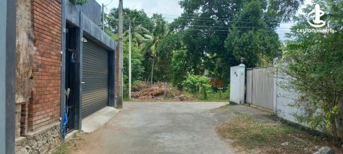 House for Sale in Battaramulla - 6Bedroom Under construction House SaleBattaramulla - HL18819