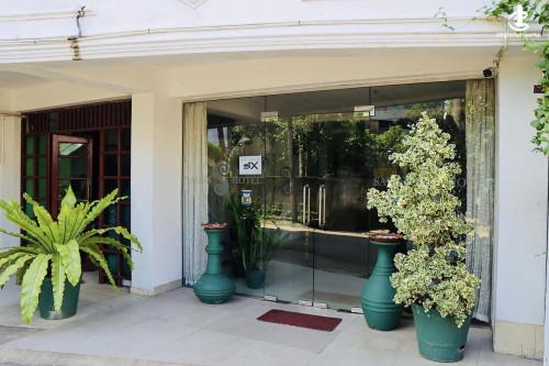 Commercial Property for Sale in Kelaniya - 24,000 Sq.ft Hotel Premises for Sale in Kelaniya - CP35389