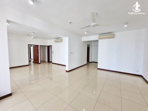 Apartment for Rent in Colombo 2 (Slave Island) - On320 - 03 Rooms Unfurnished Apartment for Rent - A15072