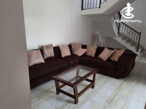 House for Rent in Kalubowila - 08 Bedroom House for Rent in Kalubowila - HL35614