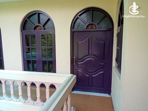 House for Rent in Colombo 5 (Narahenpita,Havelock Town,Kirulapona North) - 04 BR Upstair Unit for Rent in Thimbirigasyaya, C…