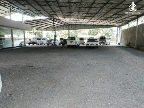 Commercial Property for Sale in Kaduwela - 66 P Land with a Commercial Building for Sale in Kaduwela