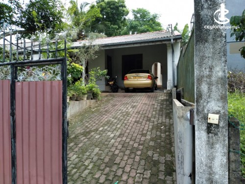 House for Sale in Kottawa - 11.5 Perch with 03 Bedroom House for Sale in Kottawa