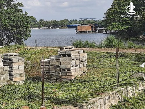 Land for Sale in Rajagiriya - 10 Perches of Waterfront Land for Sale in Rajagiriya