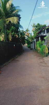 Land for Sale in Madapatha - 15 Perch of Bare Land for Sale on Polhena Road, Madpatha