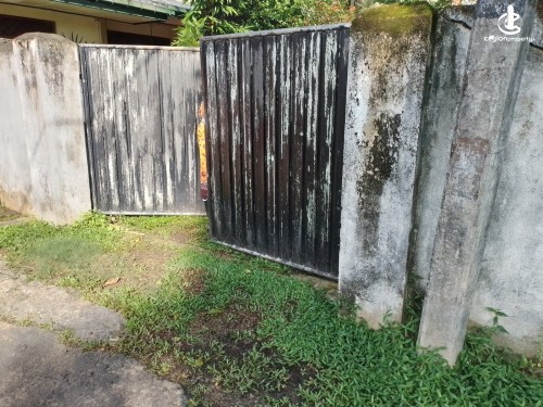 Land for Sale in Nugegoda - 13+ Perch Land with an Old House for Sale in Nugegoda