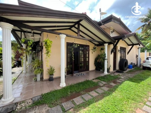 House for Sale in Nugegoda - 21 Perch Land with 06 Bedroom House for Sale in Nugegoda