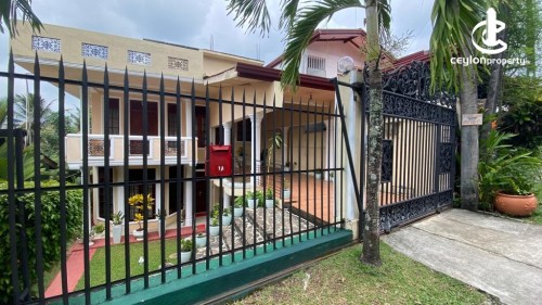 House for Sale in Kottawa - 15 Perch Land with 2 Storied 4 BR House for Sale in Kottawa