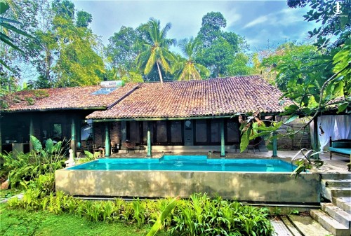 Commercial Property for Sale in Ambalangoda - Rustic Villa on 32 Perches of Land for Sale at Ambalangoda