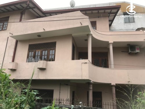 House for Sale in Nugegoda - 13 Perch Land with 02 Upstair Houses for Sale in Nugegoda