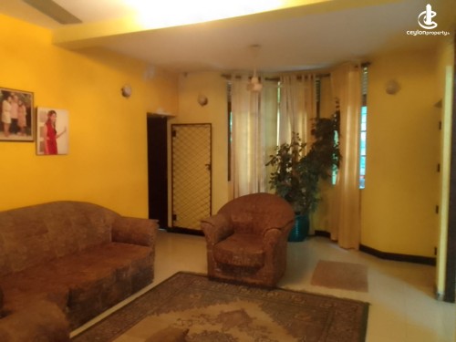 House for Sale in Sri Jayawardenepura Kotte - Large House for Sale in the heart of Sri Jayawardenapura Kotte