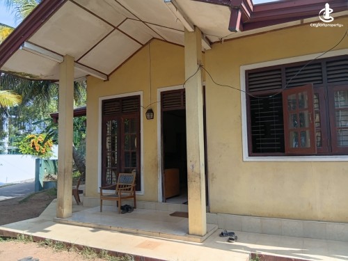 Land for Sale in Nugegoda - Nugegoda Udahamulla 02 Bed Room House on 12 Perches of Land for Sale