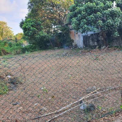 Land for Sale in Pita Kotte - 14.7 Perches of Waterfront Land for Sale in Pitakotte