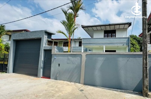 House for Sale in Kelaniya - Kelaniya, Vihara Mawatha 05 Bedroom House for Immediate Sale